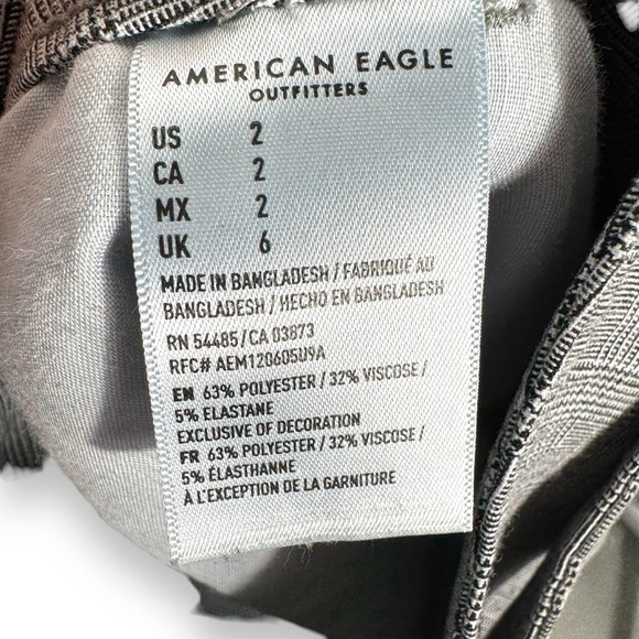 4 for $20 SALE! AEO Tie Waist Cuffed Mom Shorts, Houndstooth Plaid, Size 2 - Picture 6 of 10